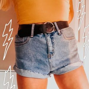 mom jean shorts
